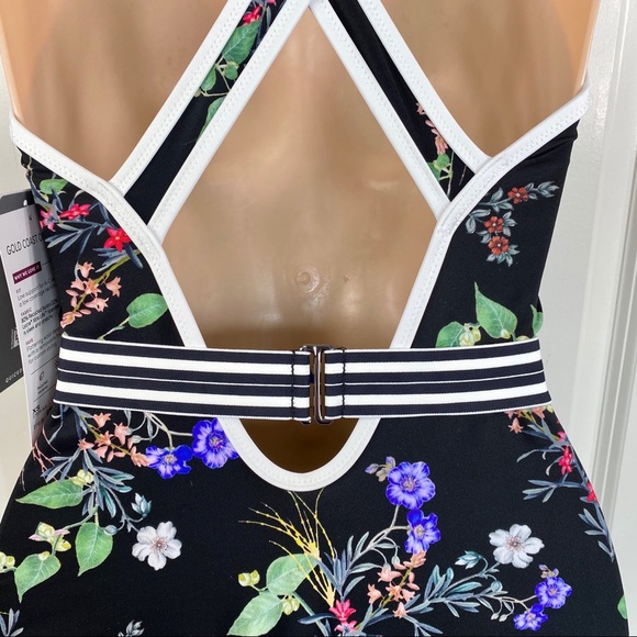 🎉HP🎉 ATHLETA Gold Coast Belted 1PC Swimsuit - Picture 11 of 16